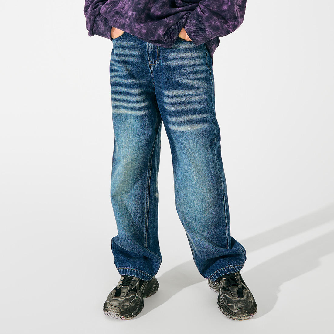 OEM ODM customized Casual Washed Techniques Jeans Pants for Girls Plus Size Children's Clothing